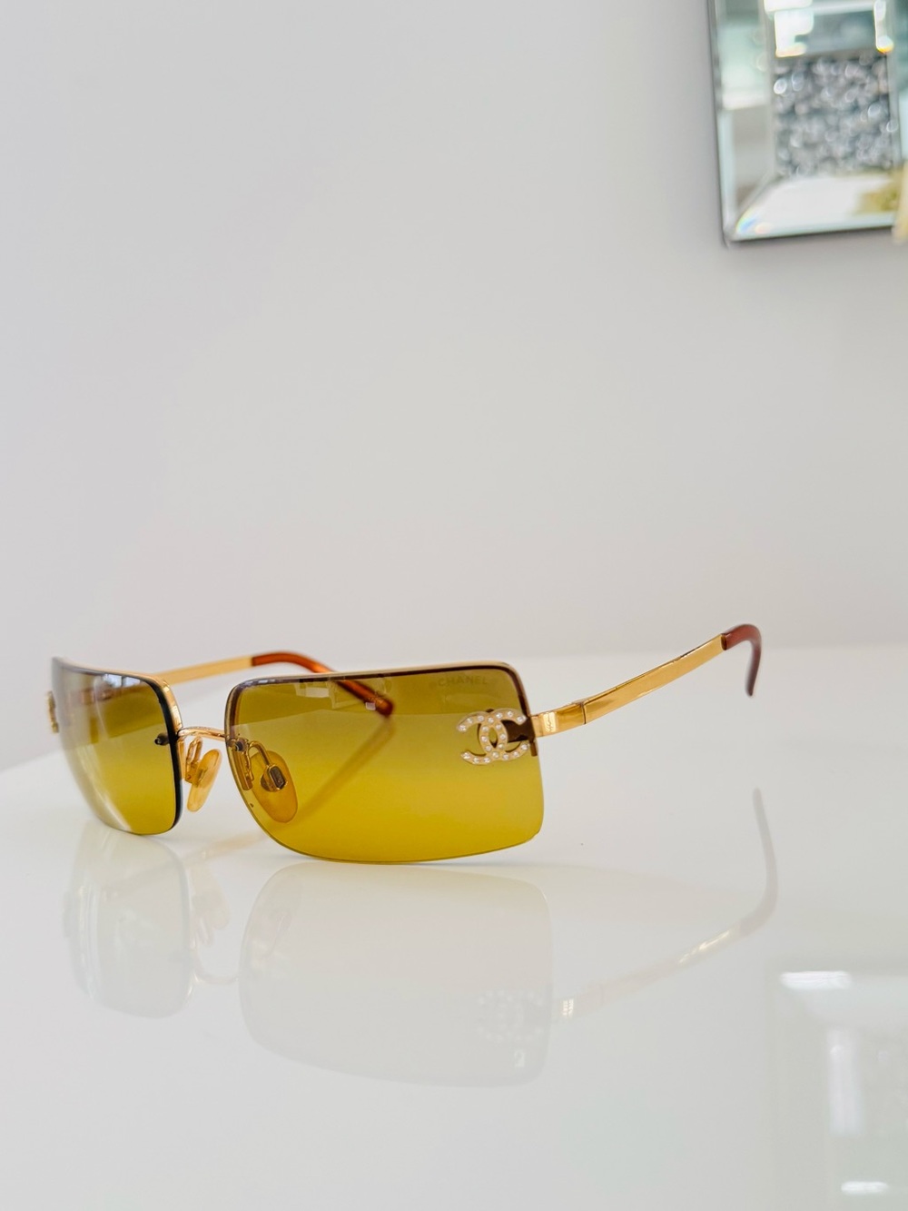 RARE ✨Authentic Vintage Chanel 4104-B  rimless gold sunglasses